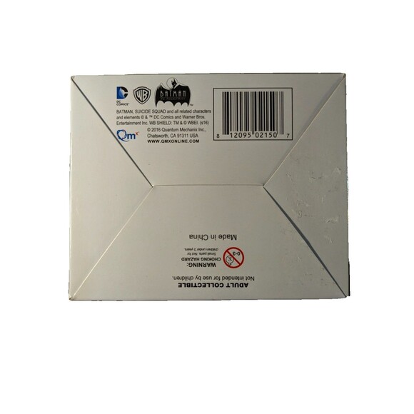 NIB Loot Crate Exclusive QMX Batman HARLEY QUINN QFIG Figure (New in Box) DC - Picture 4 of 7